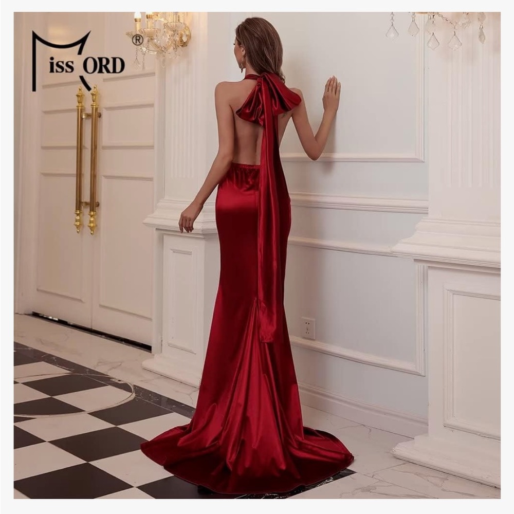 Formal Gown Red Satin Dress !! Size small!